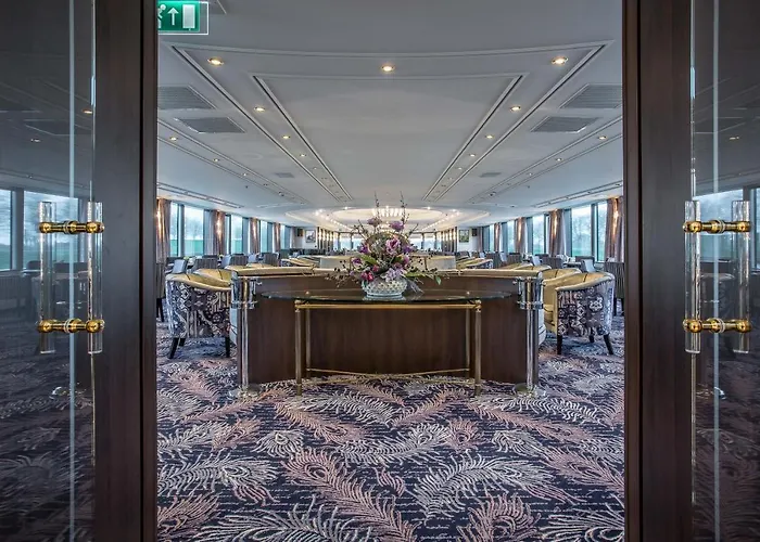 Úszó hotel Viva Riverside Frankfurt *